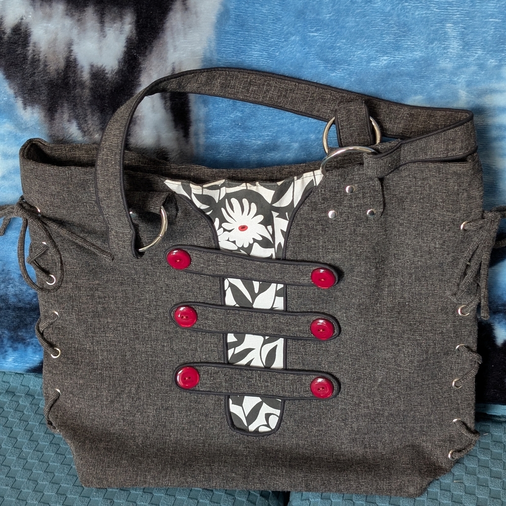 Stylish Gray Tote Bag with Red Accents